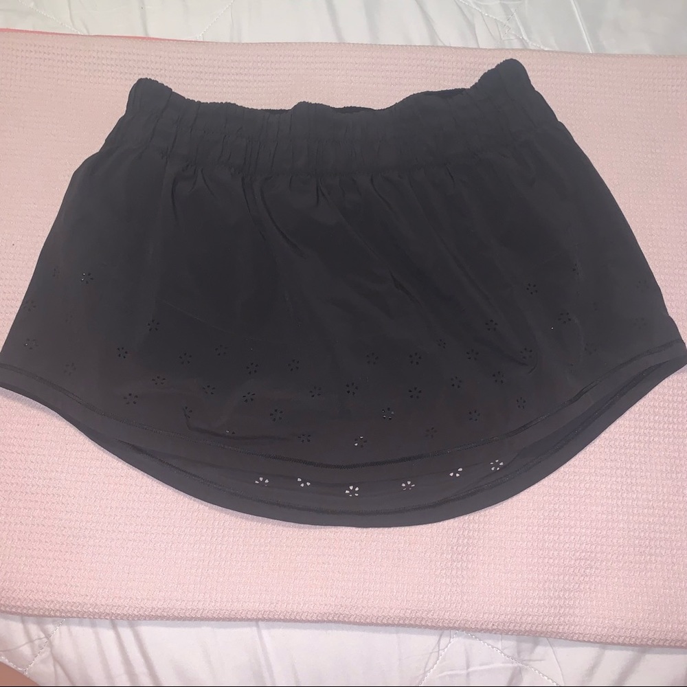 lululemon tennis skirt